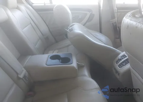 2013 Ford Taurus Limited z USA, uszkodzony, nr VIN 1FAHP2F87DG149449